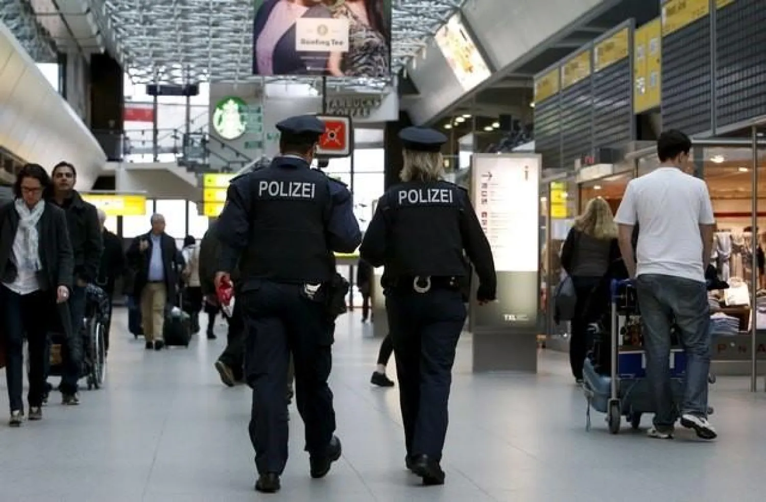 German Federal police officers via Reuters 