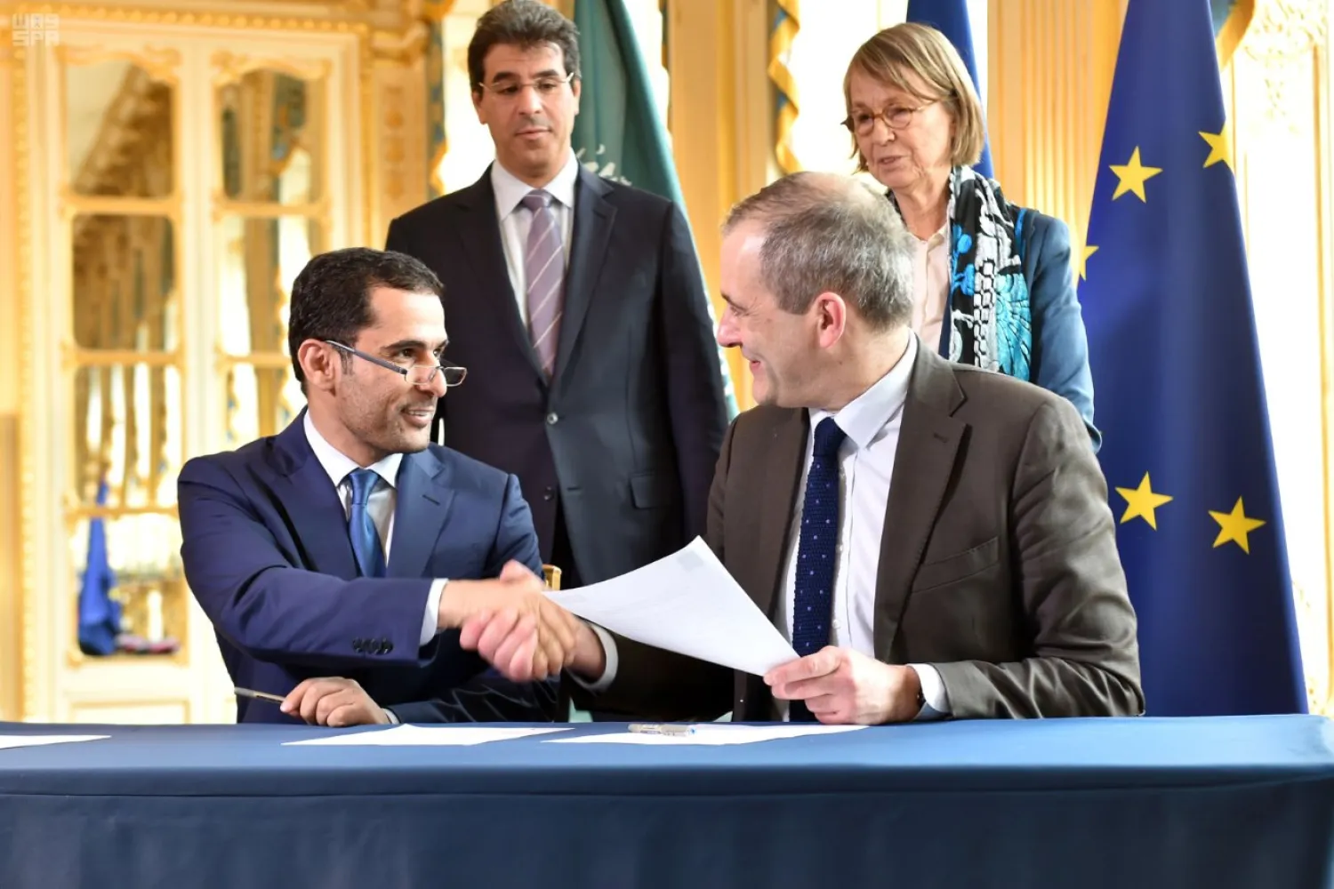 Saudi Arabia and France sign a cooperation agreement in the fields of culture, arts, cinema industry, theater and music. (SPA)