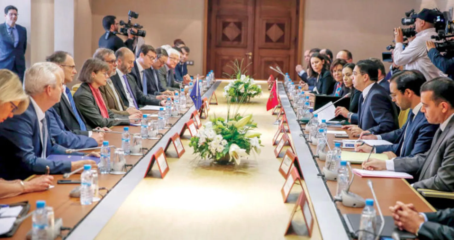 جانب من اللقاء بين المغرب والاتحاد الأوروبي الذي عقد أمس في الرباط بحضور وزير الفلاحة والصيد البحري والتنمية القروية والمياه والغابات عزيز أخنوش (إ.ب.أ)