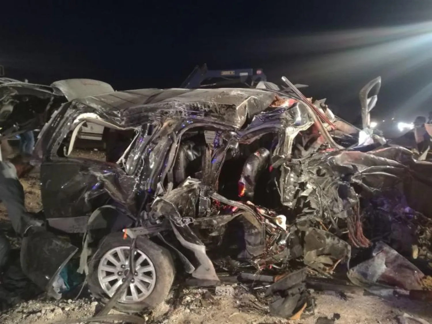 الحادث وقع عند تحويلة على الطريق الصحراوي في الكرك جنوب عمان (تويتر)