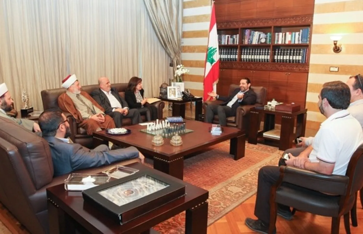 Prime Minister Saad Hariri meets a delegation from Zakka's hometown of Kalamoun, April 23, 2018. (Dalati Nohra/HO)