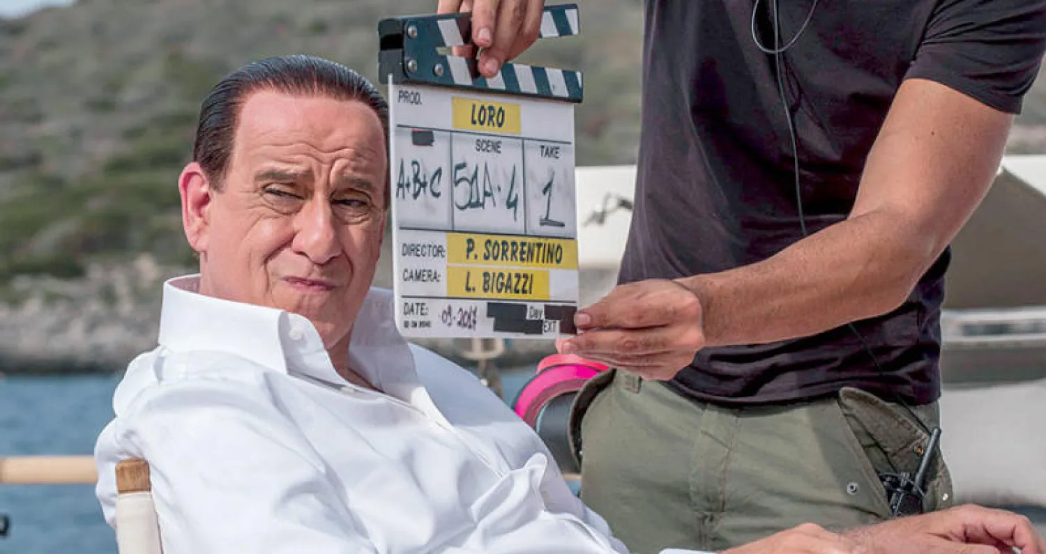 توني سيرفييو بلعب دور برلسكوني في فيلم {باولو}