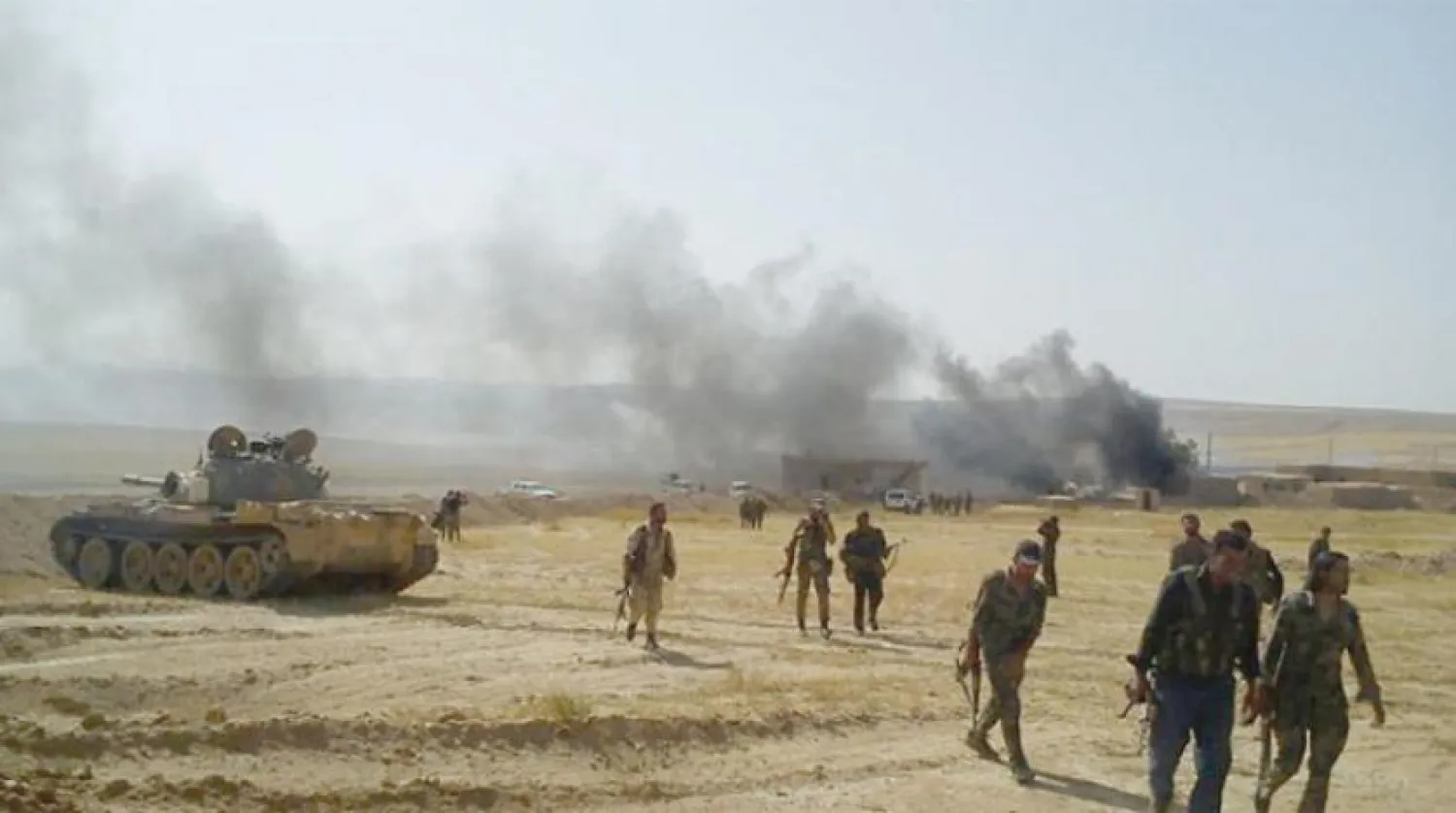 Regime Forces in Der Ezzour countryside, east Syria via Asharq Al-Awsat Ar.
