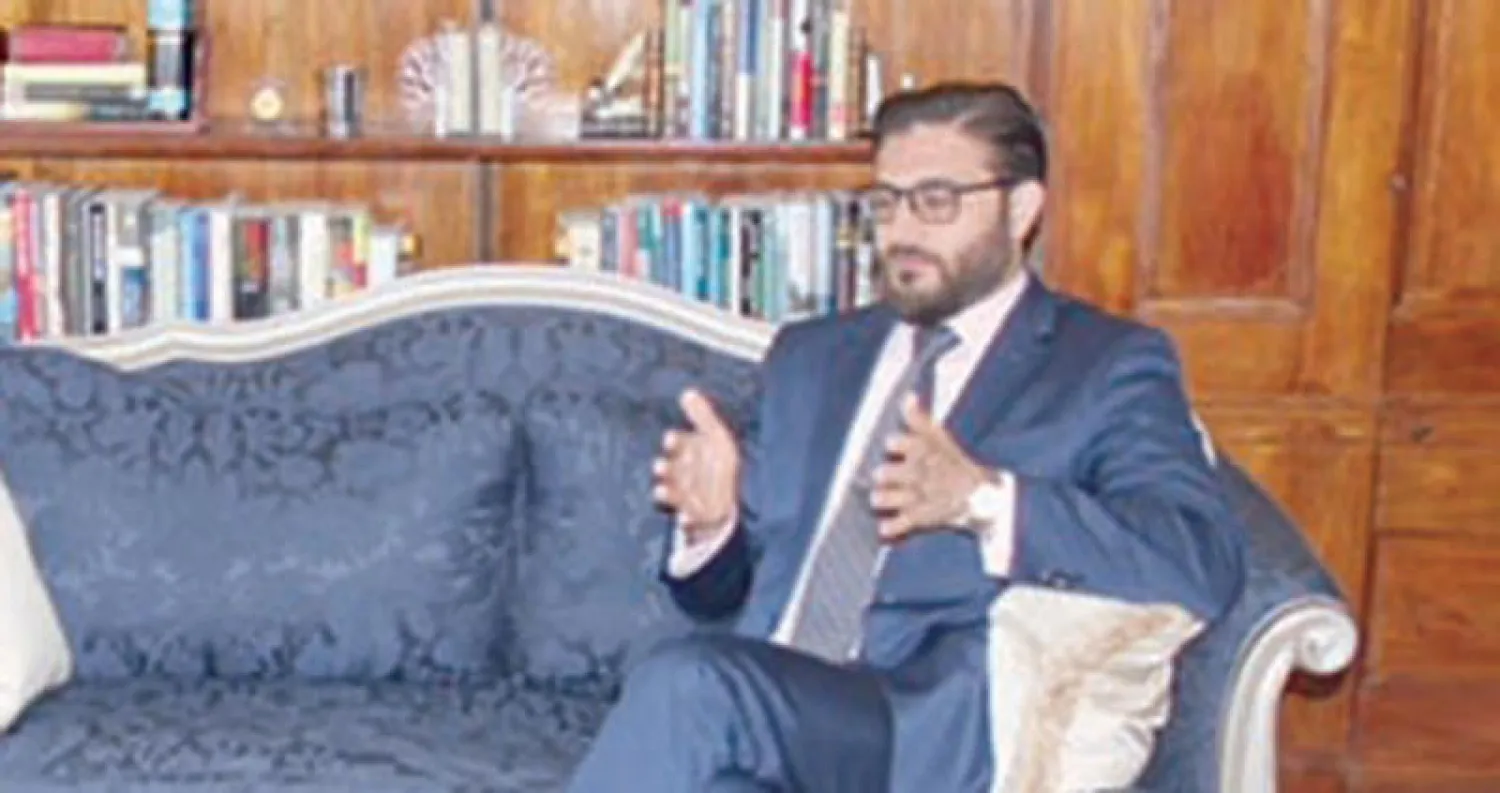 السفير الأفغاني لدى الولايات المتحدة حمد الله مهيب خلال حواره مع «الشرق الأوسط»
