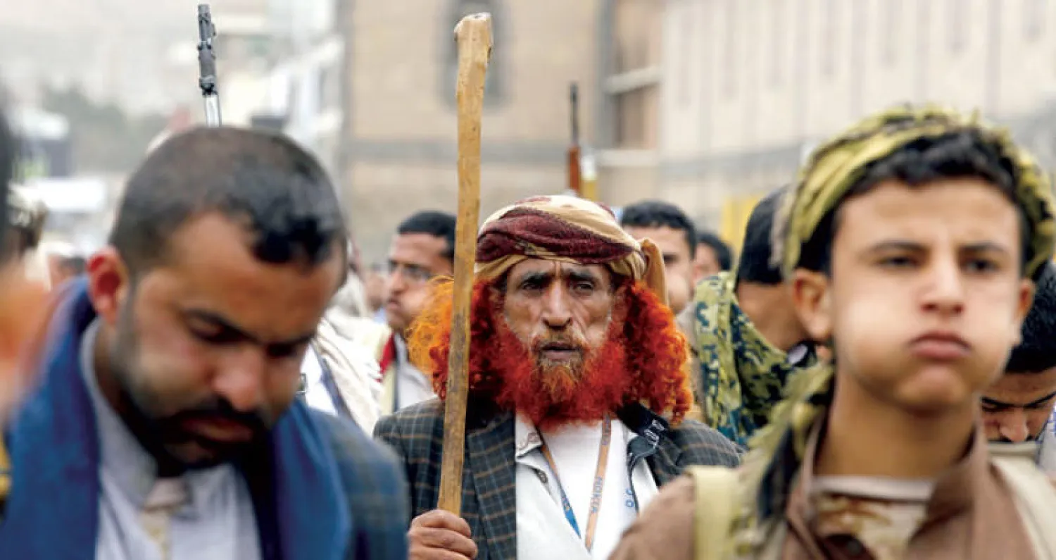 حوثيون خرجوا في تجمع دعت إليه الجماعة في صنعاء أول من أمس (إ.ب.أ)