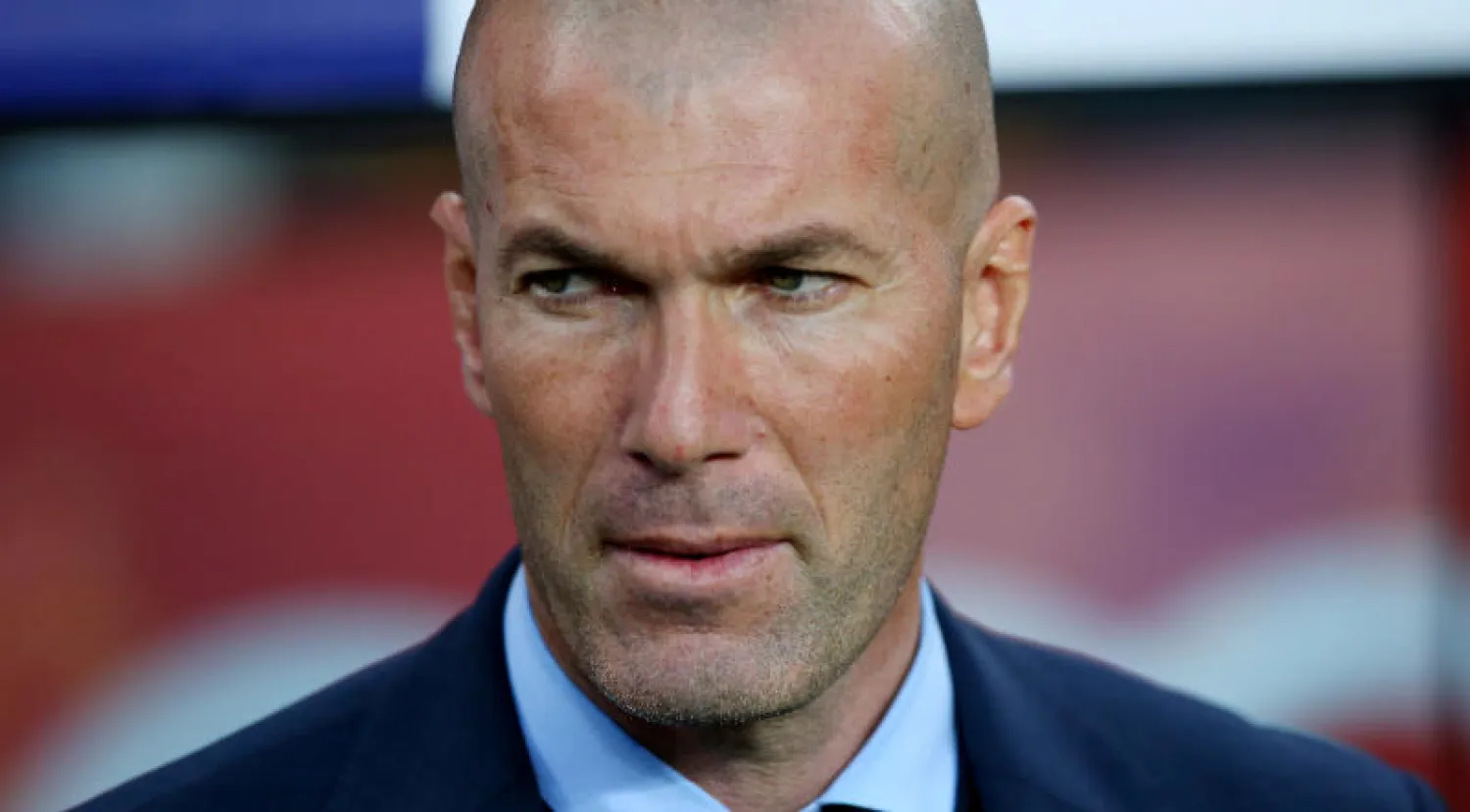 زين الدين زيدان المدير الفني لنادي ريال مدريد (رويترز)