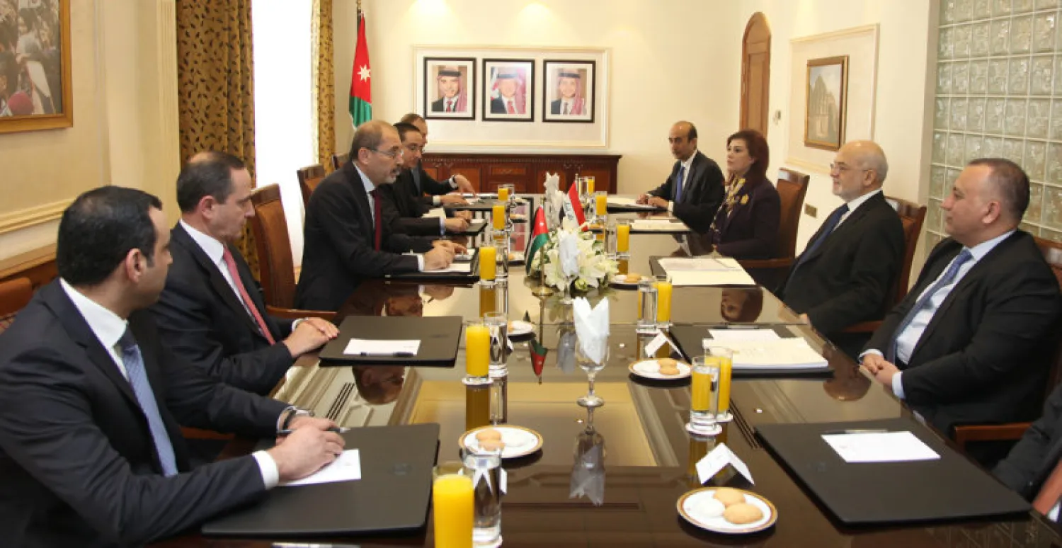 Jordanian Foreign Minister Ayman Safadi met his Iraqi counterpart Ibrahim al-Jaafari on Sunday/Petra news