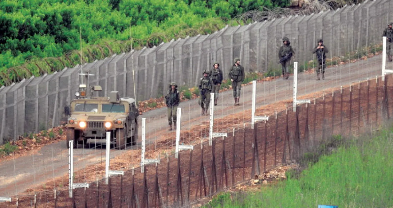 حالة تأهب قصوى للجيش الإسرائيلي قرب الحدود مع لبنان أمس إثر إعلان انسحاب أميركا من اتفاق إيران النووي (رويترز)