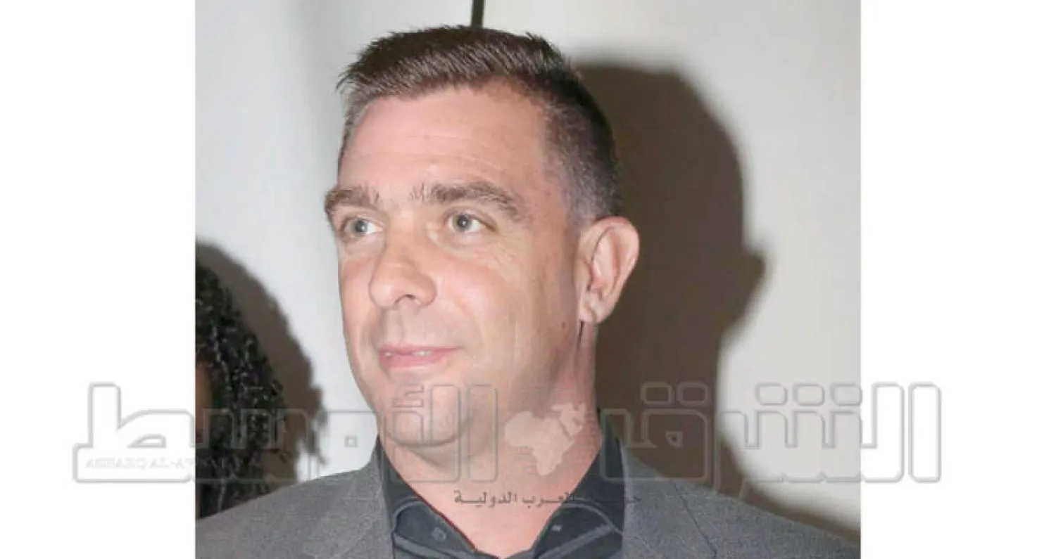 بابلو غويدي قبل المؤتمر الصحافي بمقر النادي الأهلي أمس (تصوير: عدنان مهدلي)