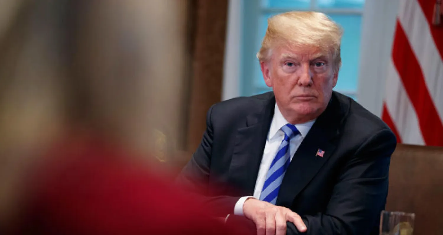 ترمب يلزم الحذر إزاء التهديد بإلغاء القمة