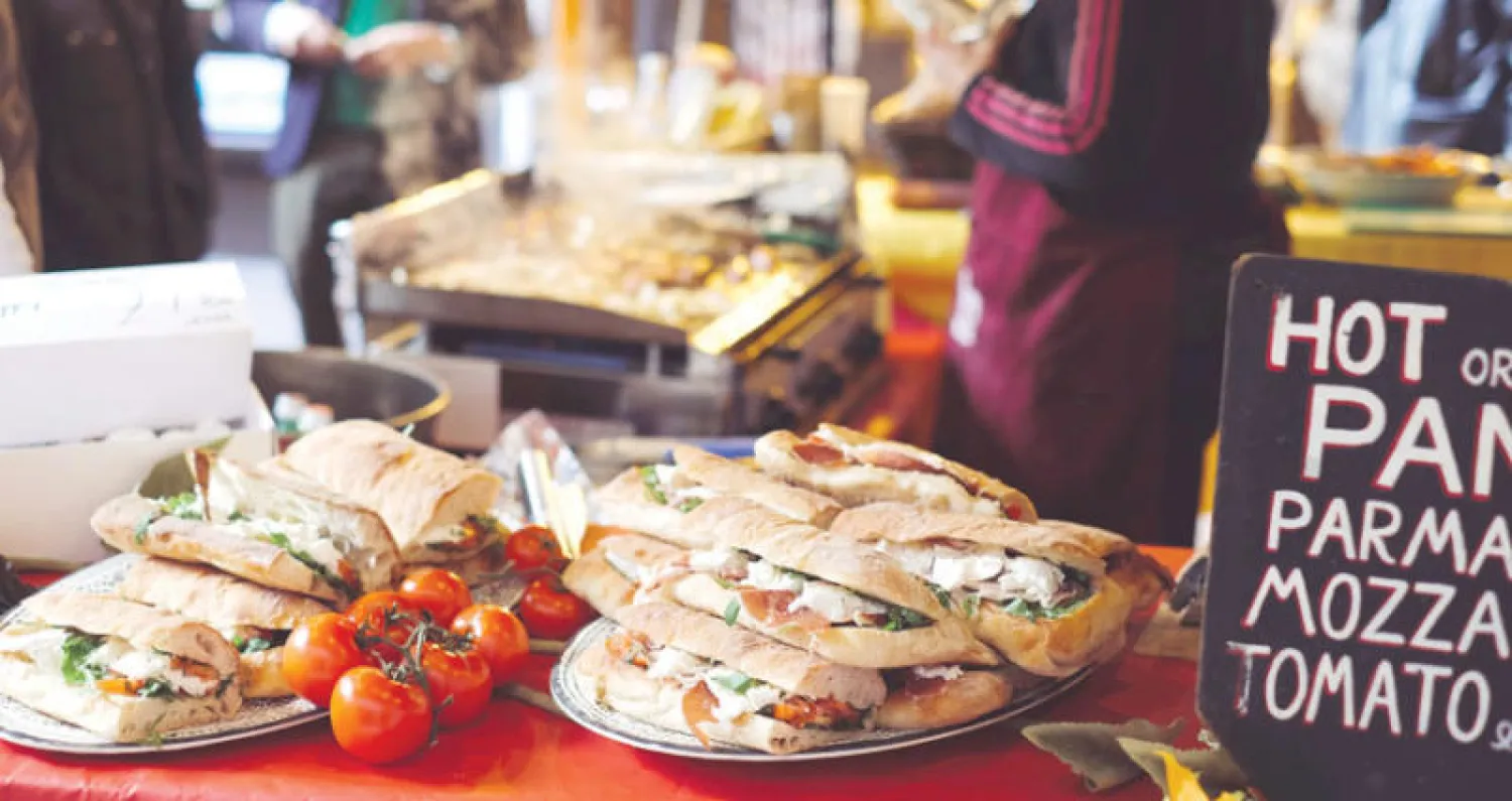 وجبات شوارع سريعة لا بد من تذوقها في بريطانيا