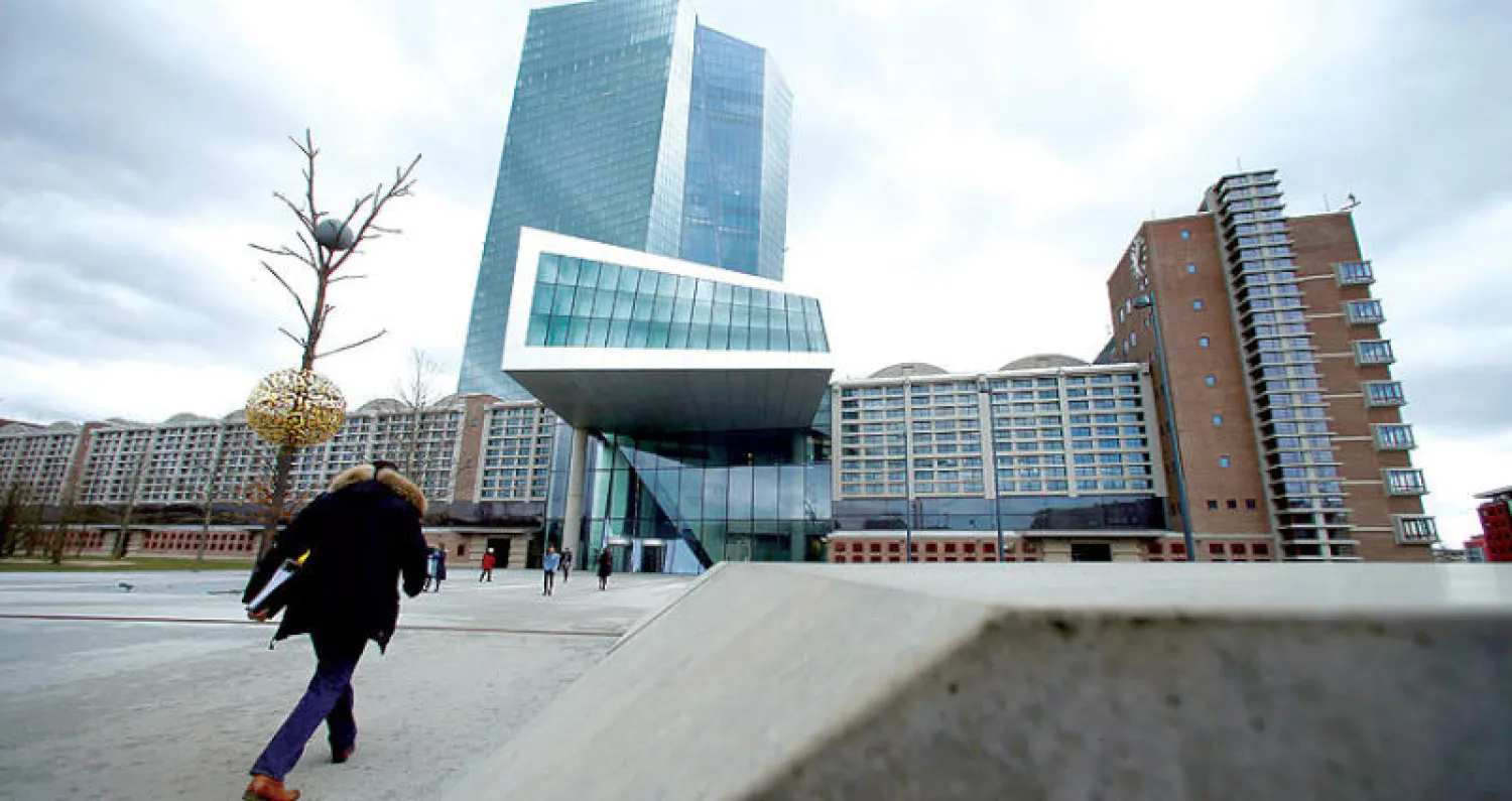 مبنى البنك المركزي الاوروبي في فرانكفورت (رويترز)