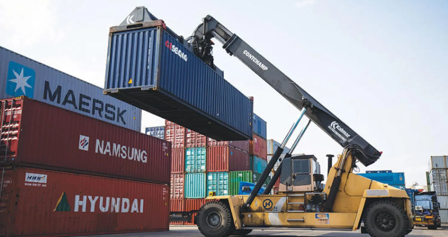 تباطؤ النمو في بلدان منظمة التعاون الاقتصادي للربع الثالث على التوالي