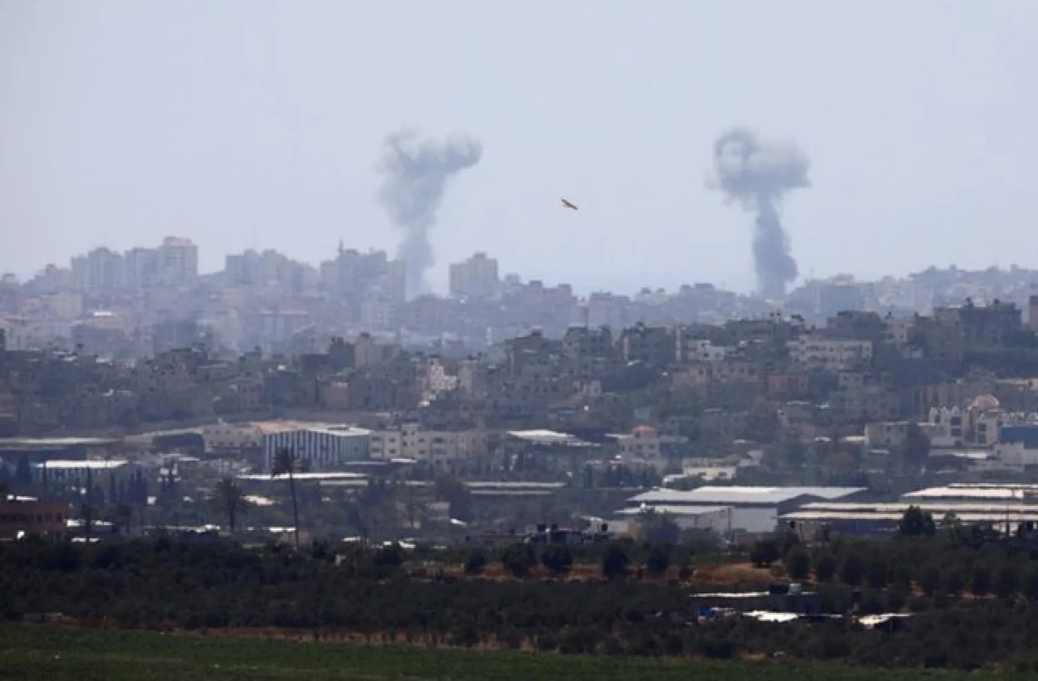 Smoke rises following an Israeli air strike in the Gaza Strip, as seen from the Israeli side of the border between Israel and Gaza, May 29, 2018. REUTERS/Amir Cohen