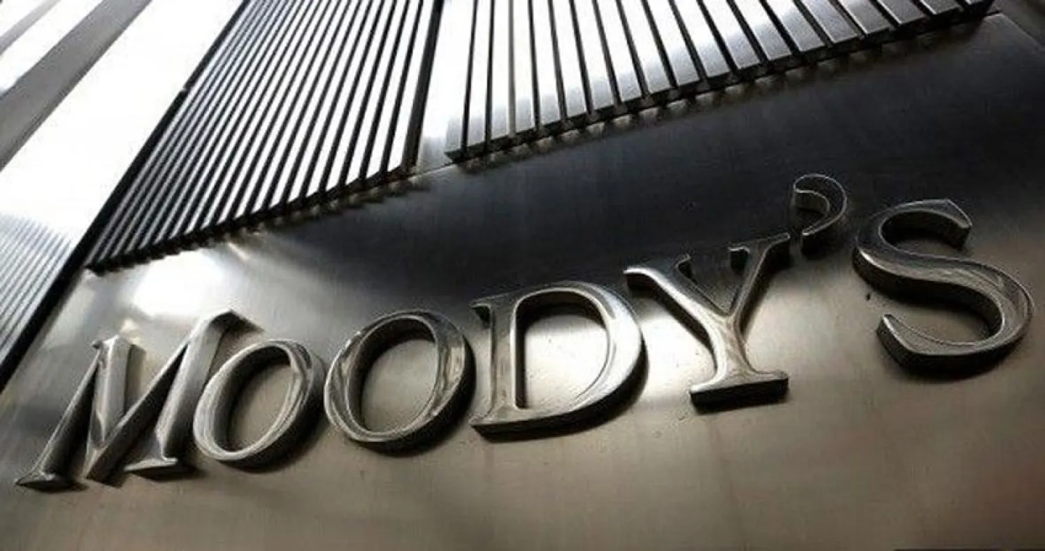«موديز» تضع تصنيفات إيطالية «تحت المجهر»