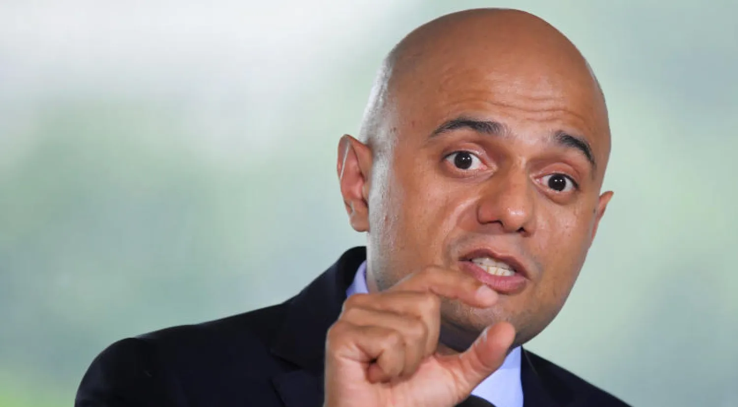 وزير الداخلية البريطاني ساجد جاويد (رويترز)