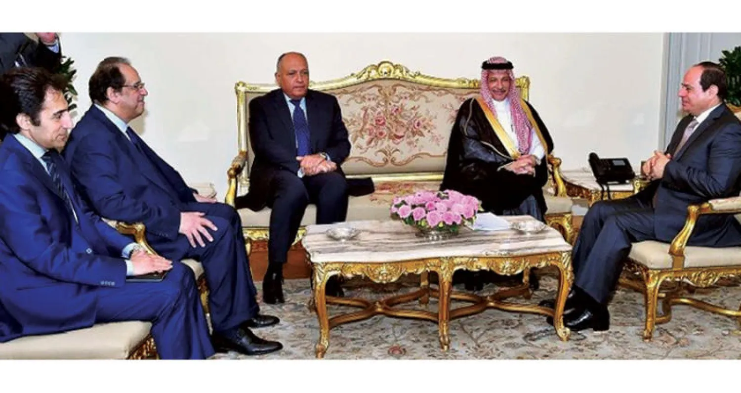 الرئيس السيسي خلال استقباله أحمد قطان أمس («الشرق الأوسط»)