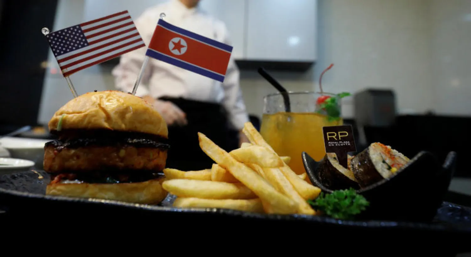 من الفنادق للبرغر... قمة ترمب - كيم تنعش الأفكار التجارية