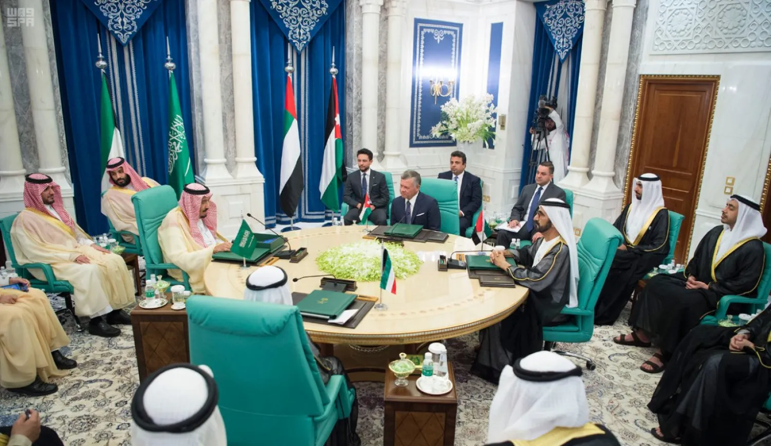 Saudi King Salman bin Abdulaziz hosts a summit in Makkah to address Jordan's economic crisis. (SPA)