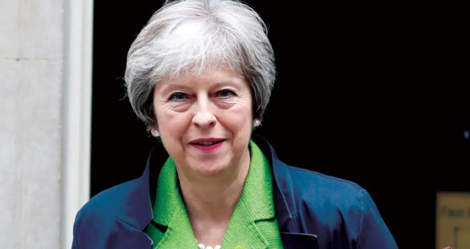 رئيسة الوزراء تيريزا ماي تنوي توحيد الصف لتقوية يدها في المفاوضات مع الاتحاد الأوروبي خلال القمة الأوروبية المزمع عقدها نهاية الشهر الحالي (رويترز)