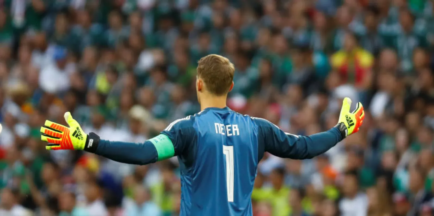 حارس منتخب ألمانيا مانويل نوير (رويترز)