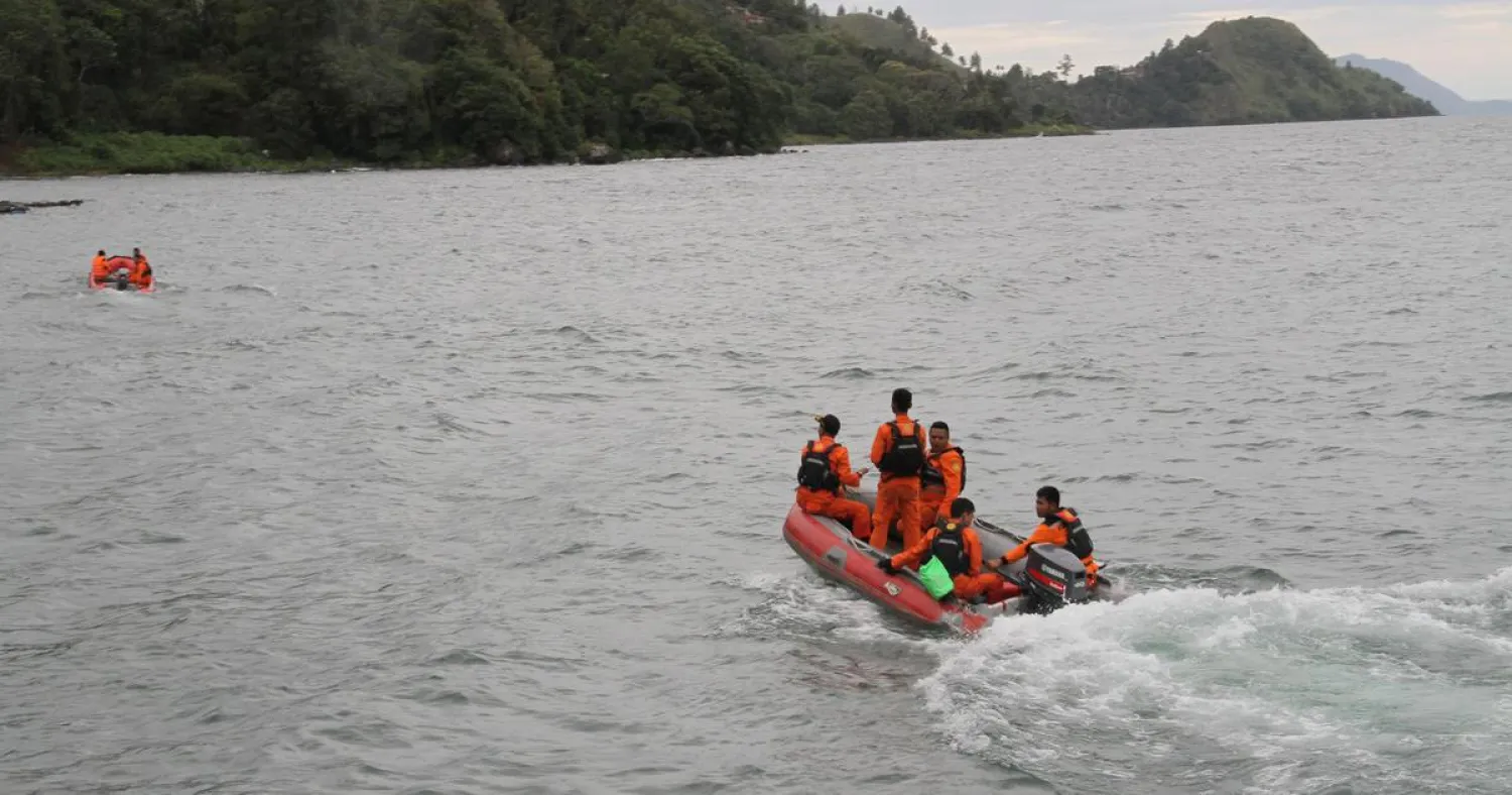 Rescue teams search for victims at Lake Toba in North Sumatra on Tuesday. (AFP)