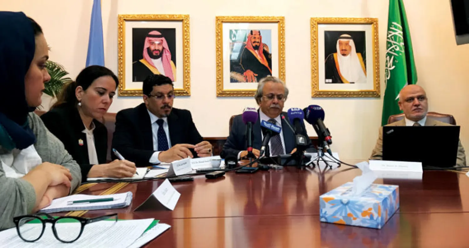 الجطيلي والمعلمي وبن مبارك ونسيبة وعسيري خلال المؤتمر الصحافي في مقر البعثة السعودية لدى الأمم المتحدة في نيويورك