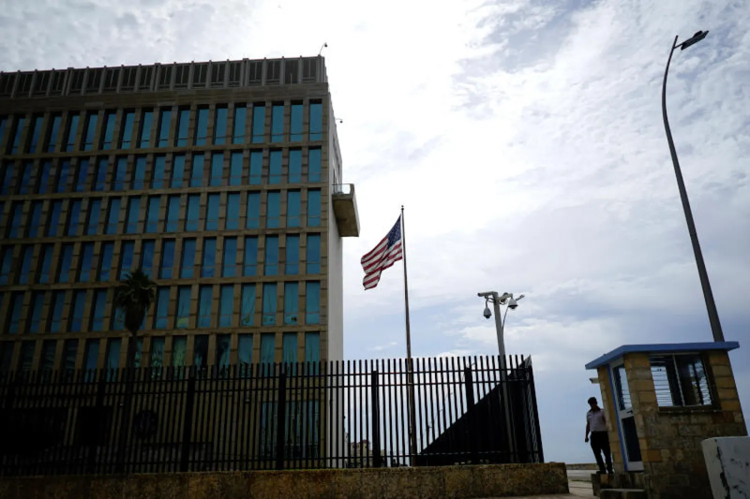 السفارة الأميركية في كوبا (رويترز)