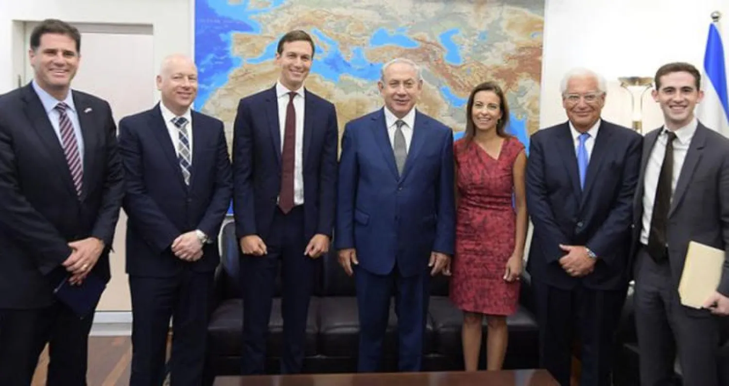 لقاء دام أربع ساعات متواصلة، بين رئيس الوزراء الإسرائيلي بنيامين نتنياهو، وجاريد كوشنر كبير مستشاري الرئيس الأميركي دونالد ترمب.