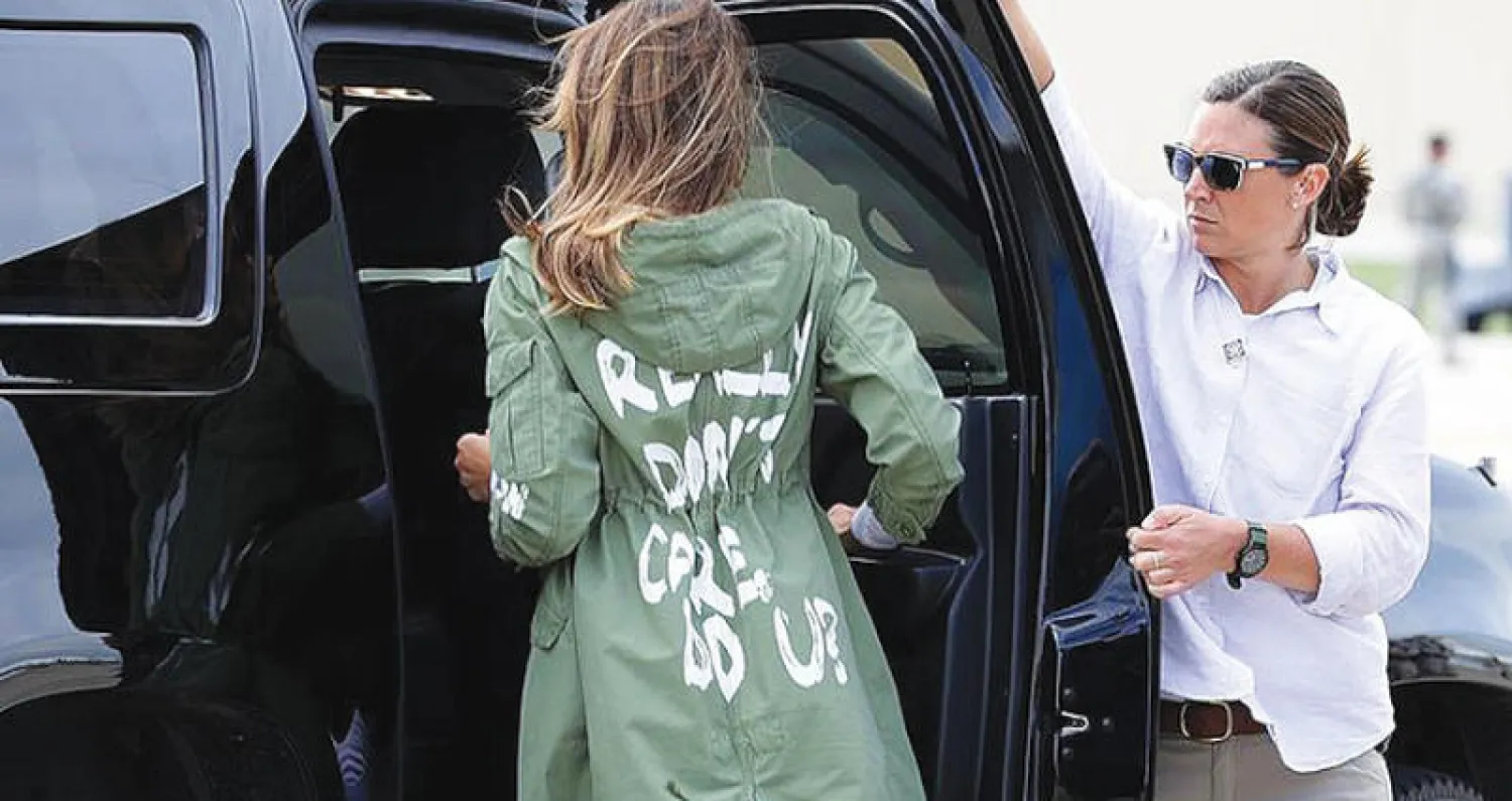 شركة ملابس ترد على معطف ميلانيا المثير للجدل