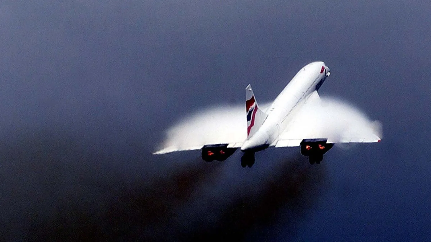 British Airways' Concorde BA004, pictured here in 2000. Concorde flights were halted in 2003. Photo: REUTERS.