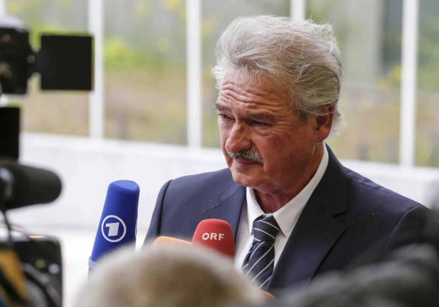 وزير خارجية لوكسمبورغ جان أسلبورن (إ.ب.أ)