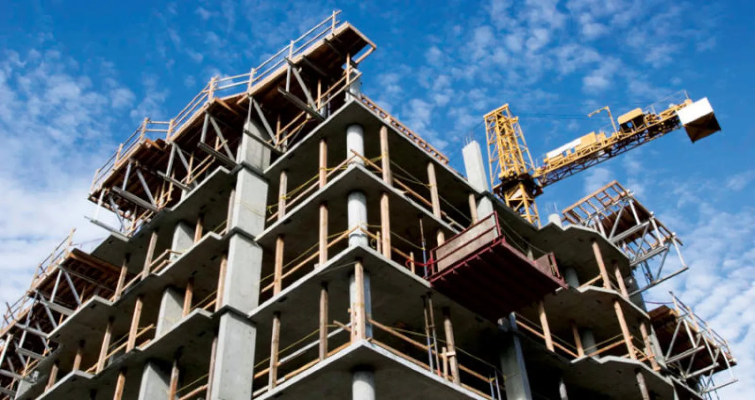 توقعات بتأثر سوق الإنشاءات في لبنان بسبب وقف القروض العقارية («الشرق الأوسط»)