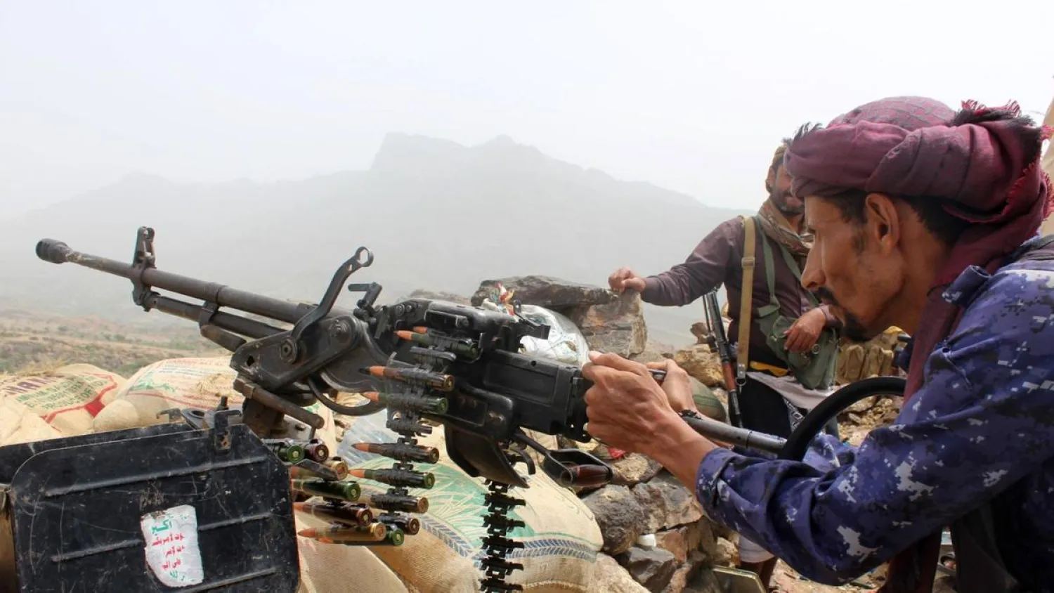 Legitimate forces advance on Saada. (AFP)