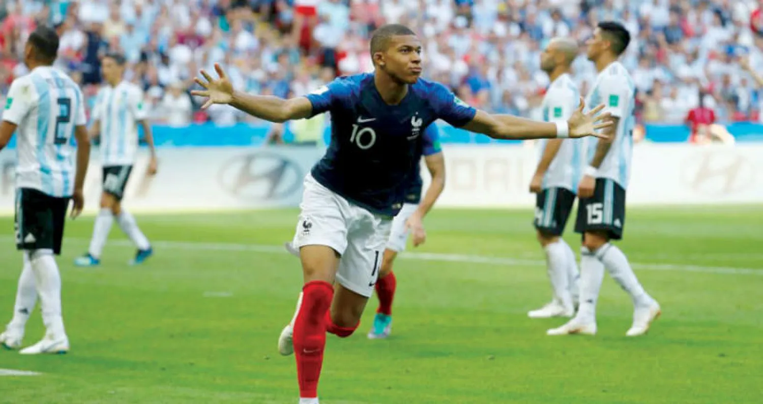 مبابي  تحول إلى معشوق للجماهير في روسيا