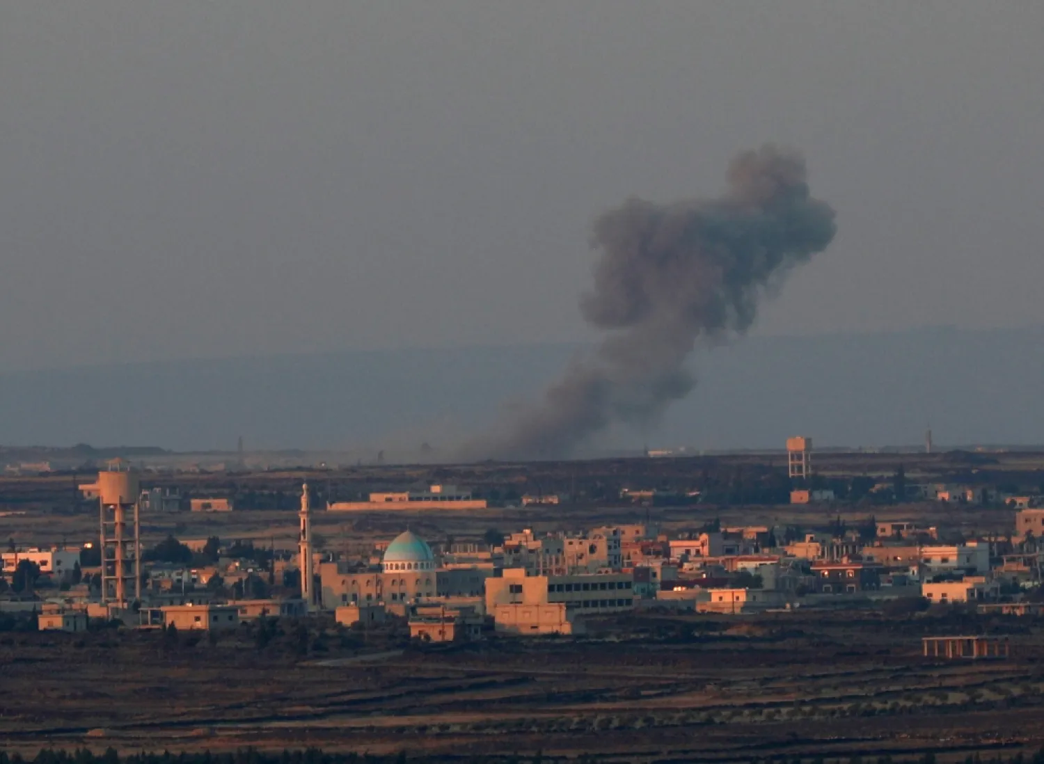 Smoke rises from Quneitra area, Syria July 15, 2018. REUTERS/Alaa al Faqir