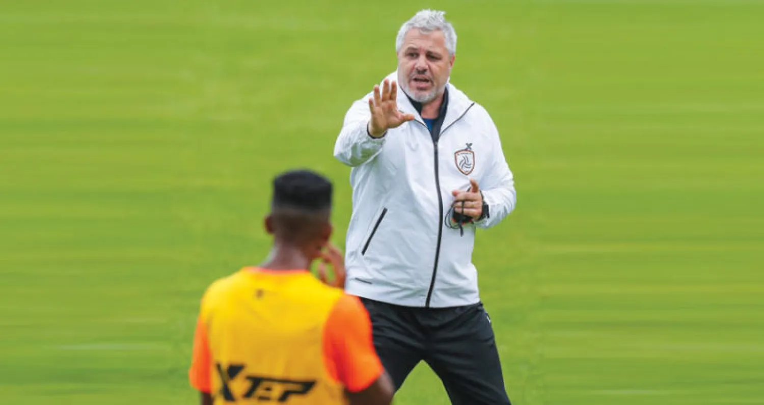 مدرب الشباب ماريوس سوموديكا («الشرق الأوسط»)