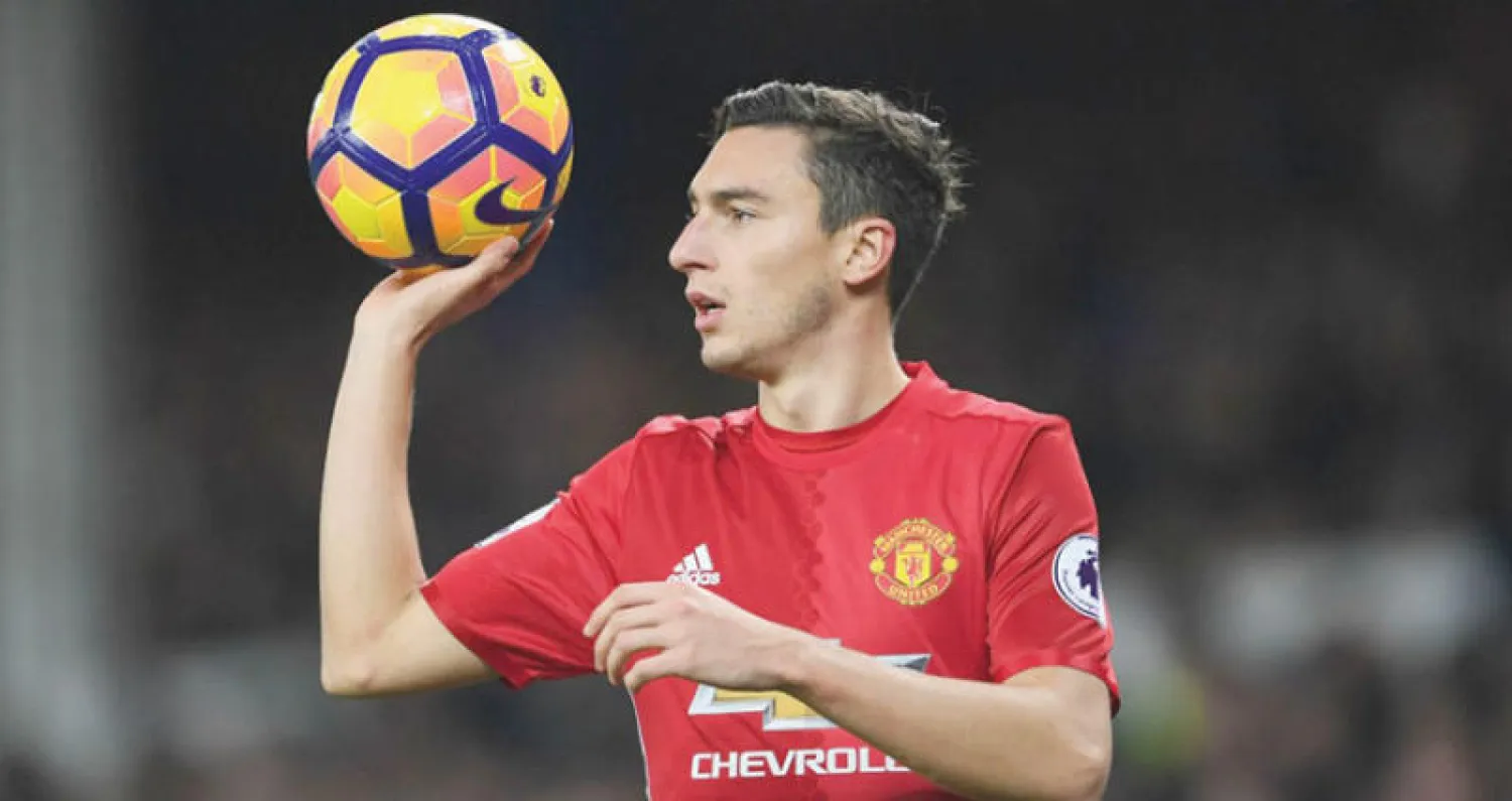 دارميان مدافع يونايتد