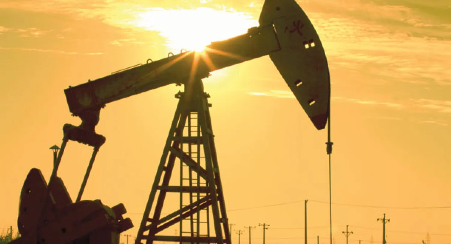 لماذا لم ترتبك الأسواق رغم توقف صادرات النفط السعودي في باب المندب؟