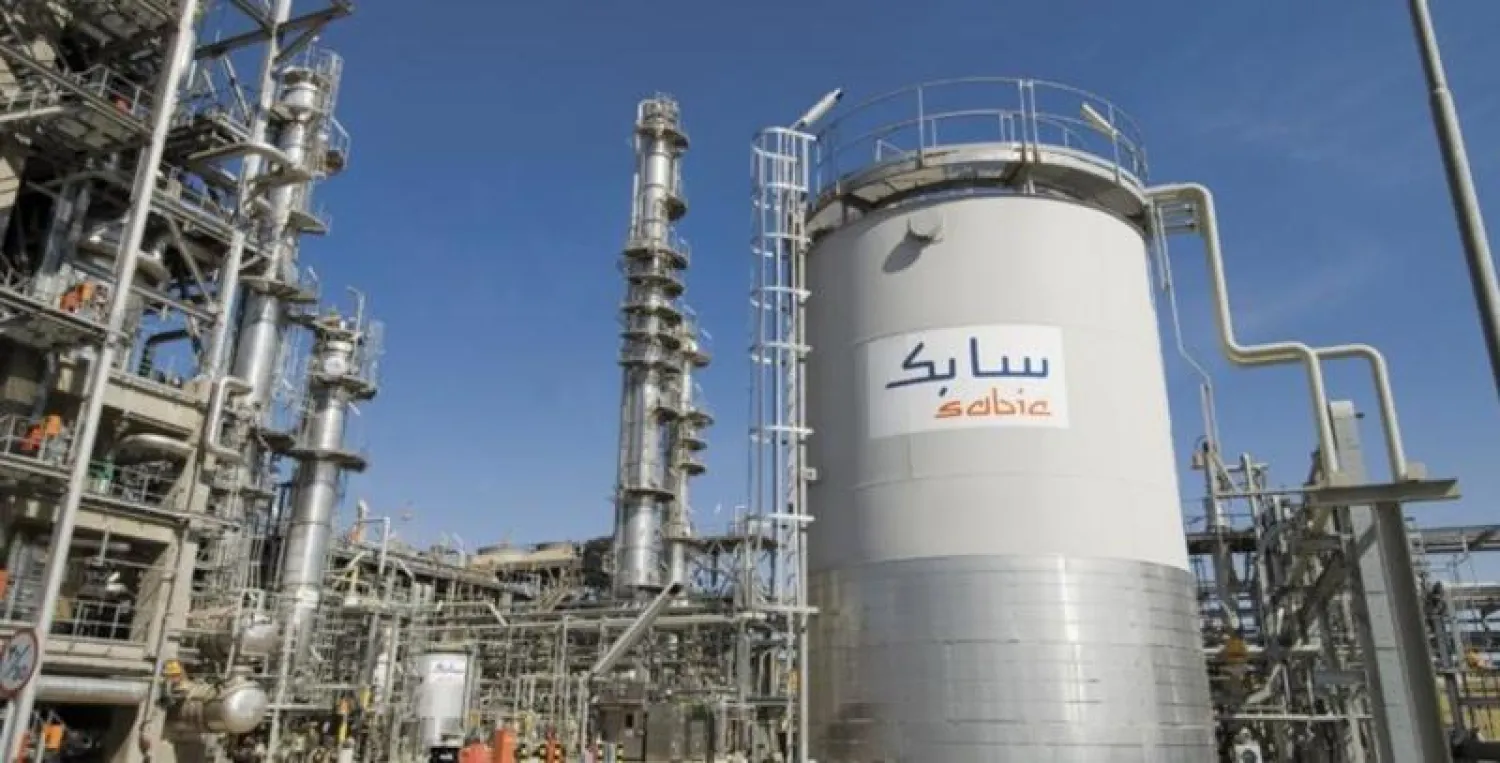 معمل تابع لشركة (سابك) السعودية