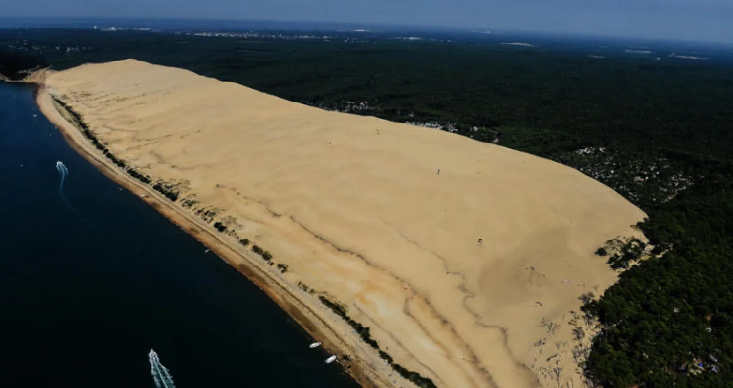 كثبان بيلات الرملية  جنوب غربي فرنسا (أ.ف.ب)