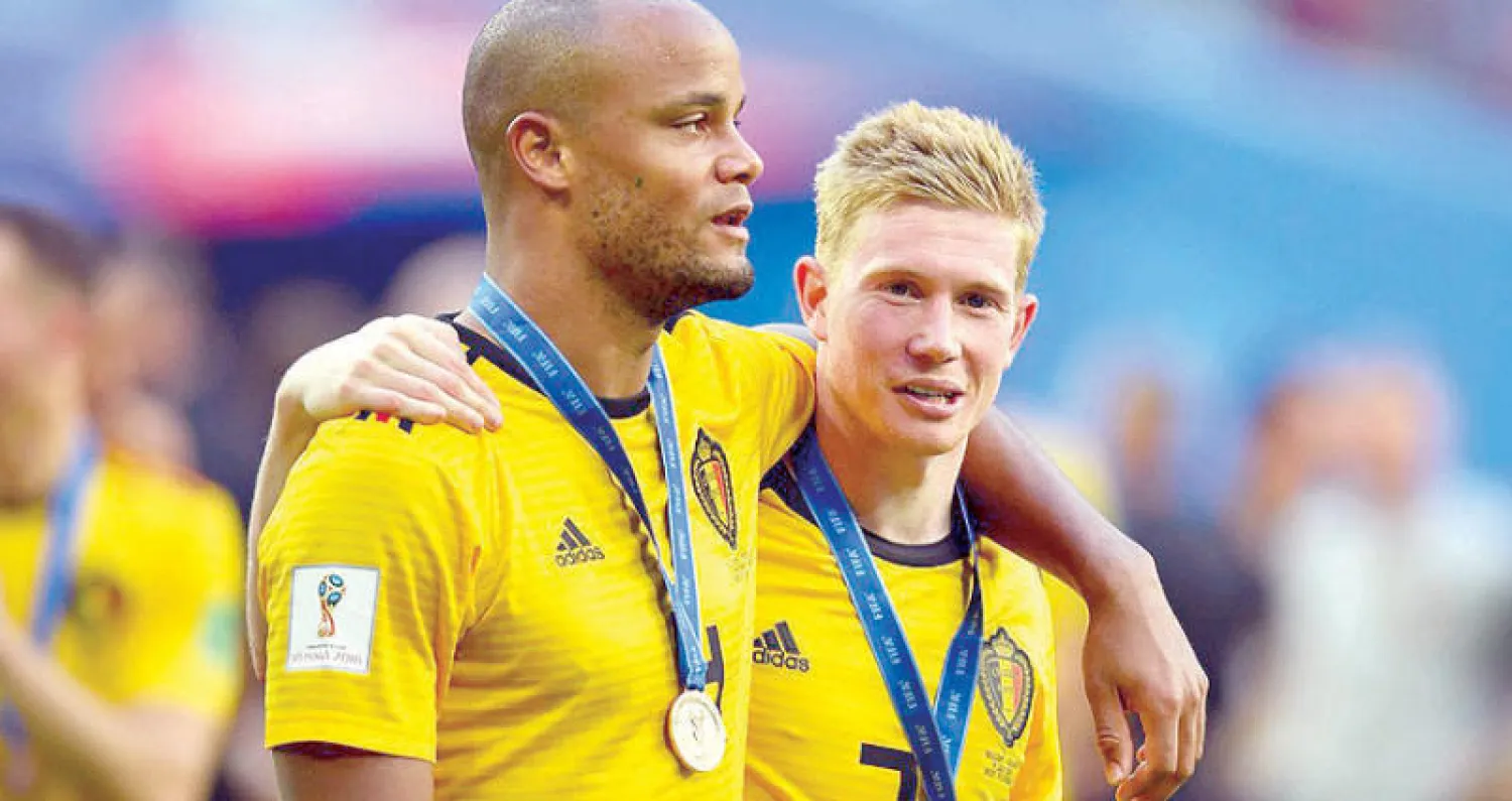 دي بروين وكومباني اثنان من 16 لاعبا خاضوا منافسات المونديال مع منتخباتهم الوطنية («الشرق الأوسط»)