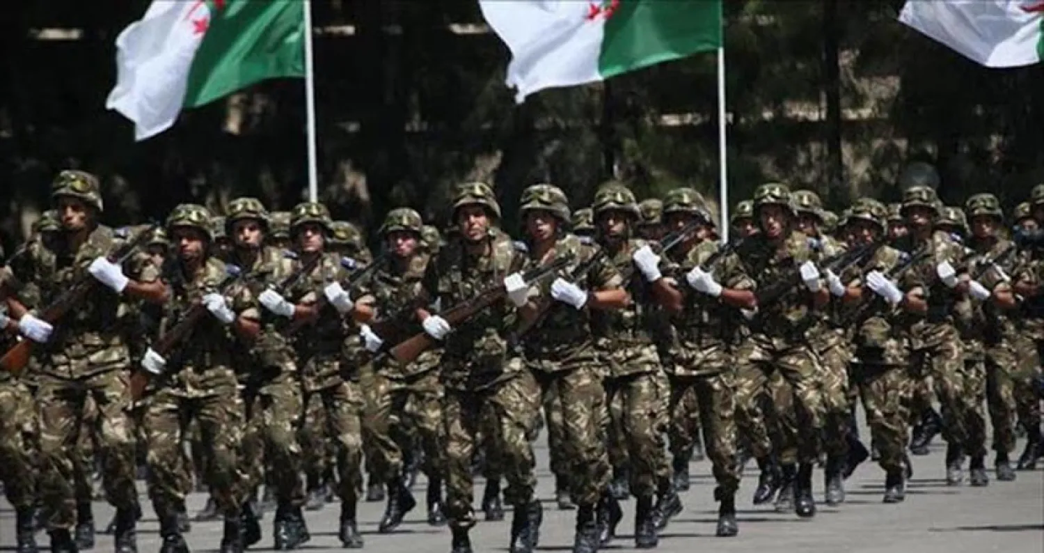 الجيش الجزائري يجدد رفضه للعب أدوار سياسية