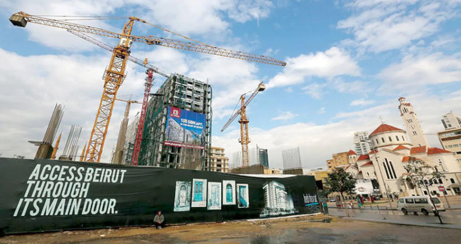 يزيد من منسوب القلق إمكانية تضييع الفرصة الدولية الداعمة التي حازها لبنان في مؤتمر «سيدر» (رويترز)