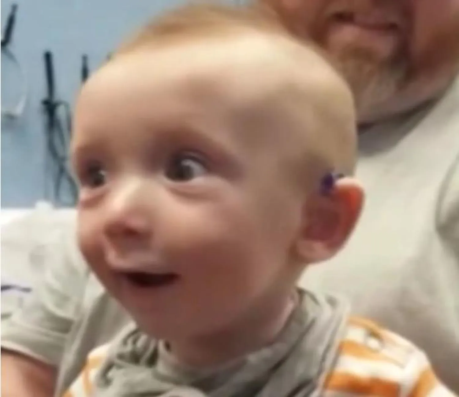 الطفل أليكس (تويتر)