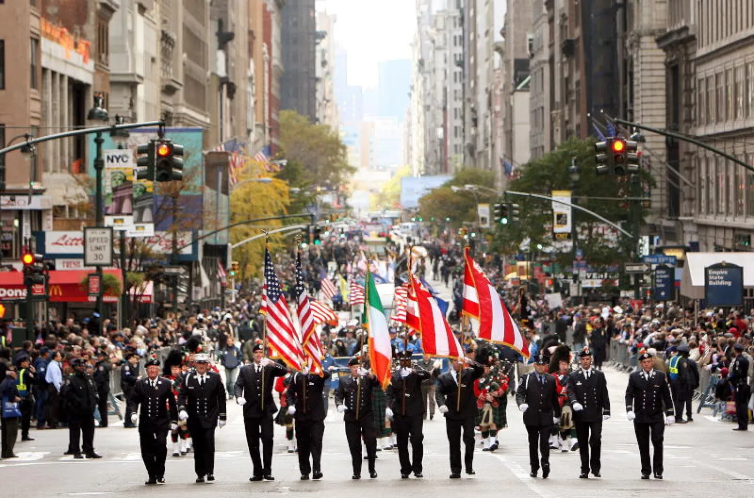 عرض عسكري في نيويورك-أرشيفية (إ.ب.أ)