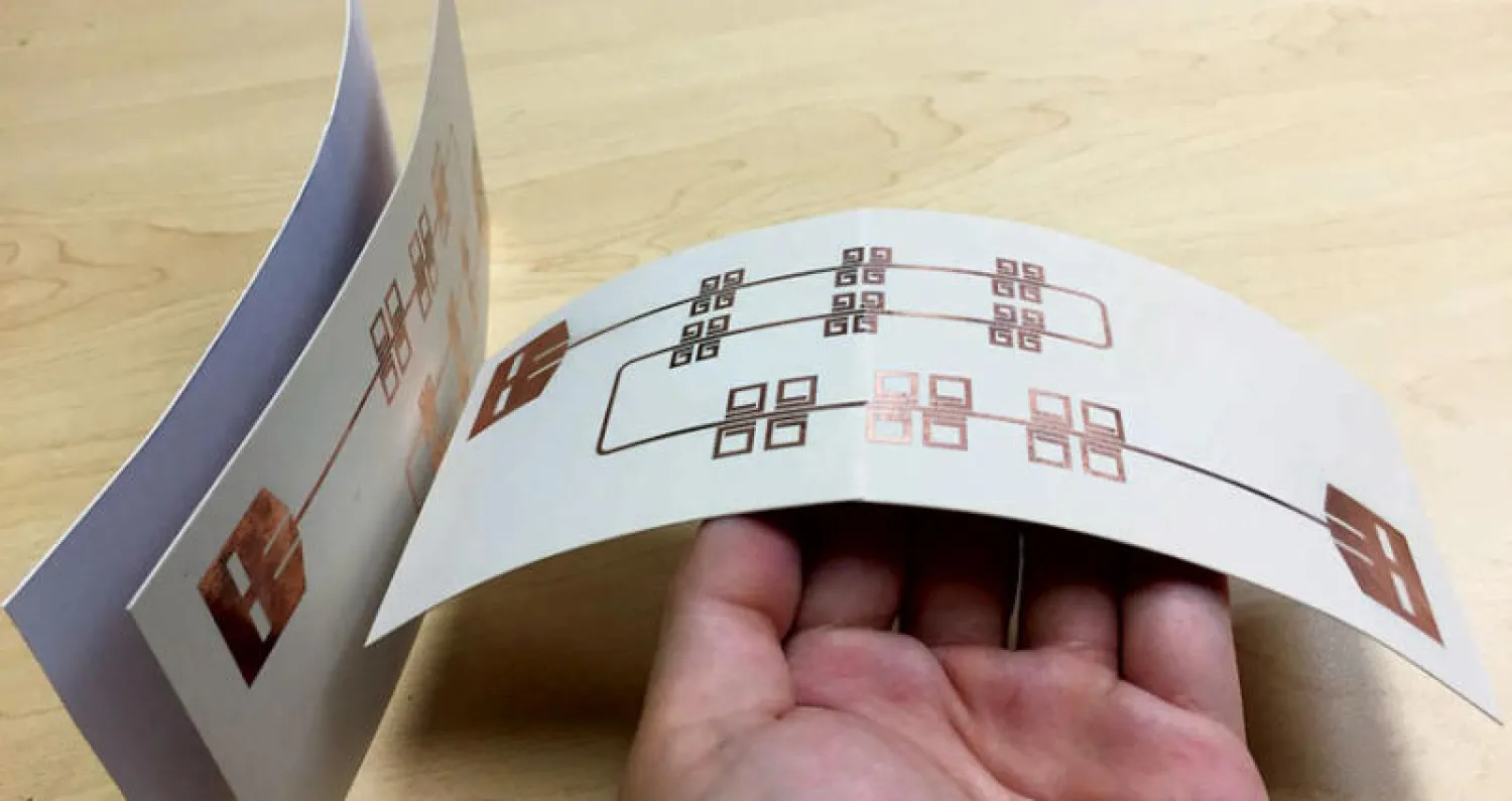 ألواح معدنية مطبوعة ذكية