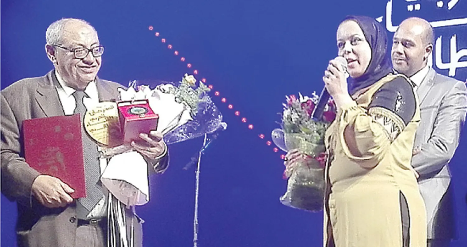 خلال حفل تكريم محمد إدريس سنة 2017 بمناسبة اختتام المهرجان العربي للغناء الطالبي