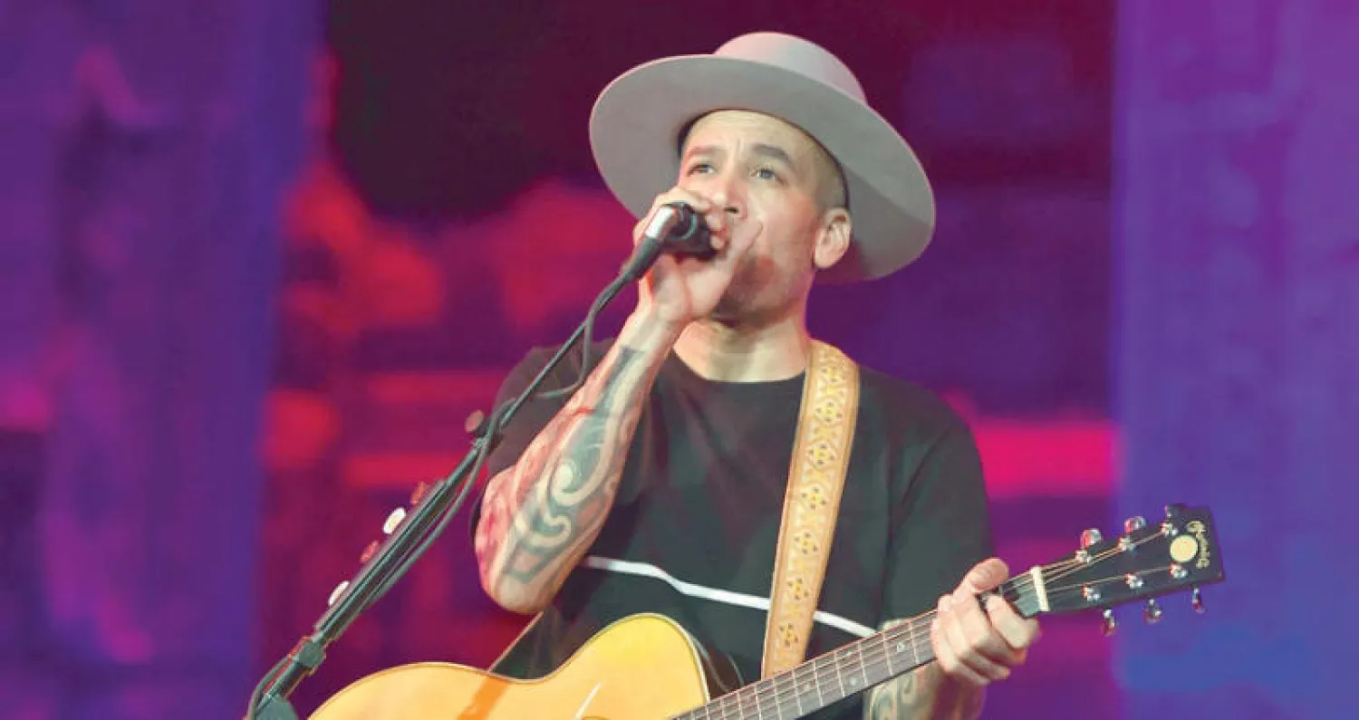 النجم الأميركي بن هاربر في مهرجانات بعلبك