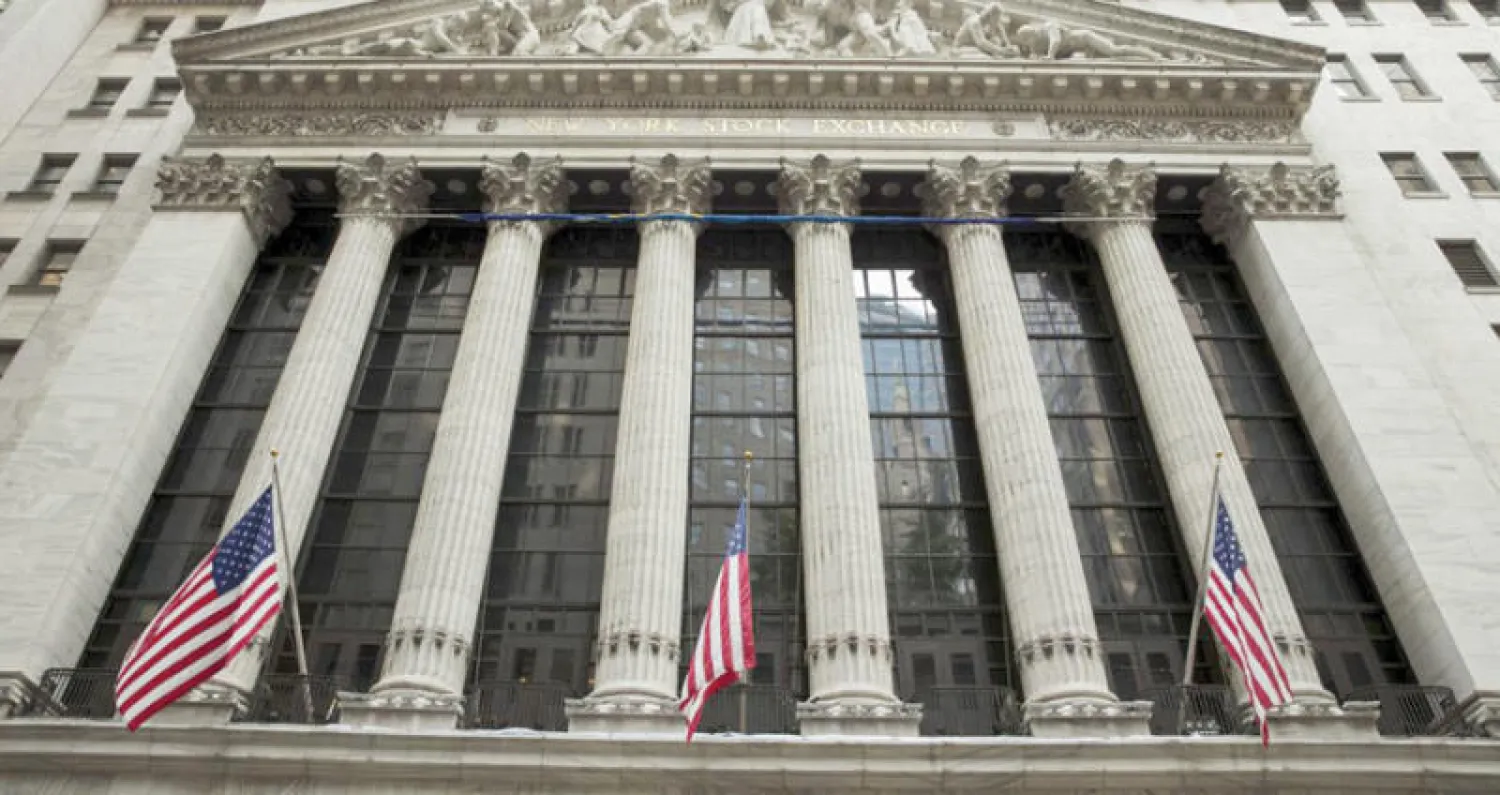 ترمب ساهم في زيادة تفوق الأسواق الأميركية بأدائها الإيجابي المتواصل الصعود منذ نحو 22 شهراً (رويترز)